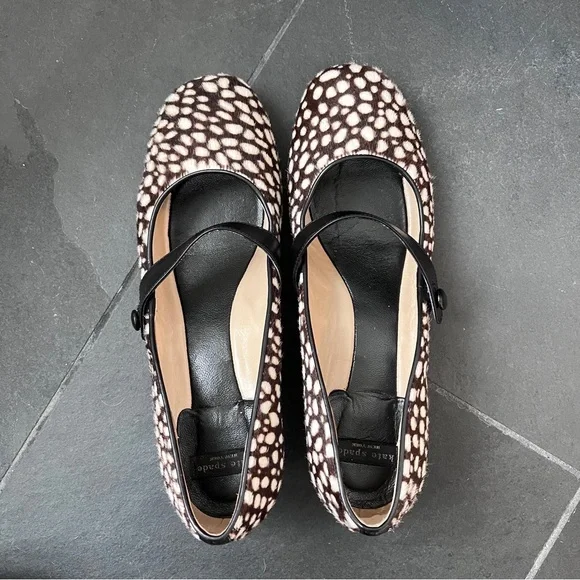 Kate Spade ♠️ Mary Jane, kitten heels, brown/cream cheetah print, leather, 9 - Picture 3 of 10
